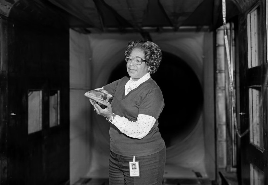 Historical NASA wind tunnels

https://www.nasa.gov/gallery/nasa-ames-unitary-plan-wind-tunnel-history-gallery/
