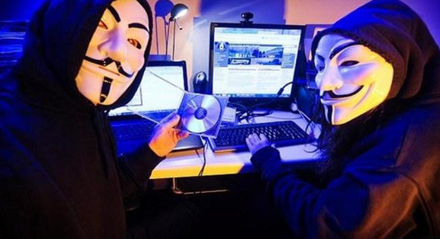 Ex-Anonymous-Hacker: «Wir wollen neue Attentate verhindern, statt nur ‹IS›-Webseiten lahmlegen»