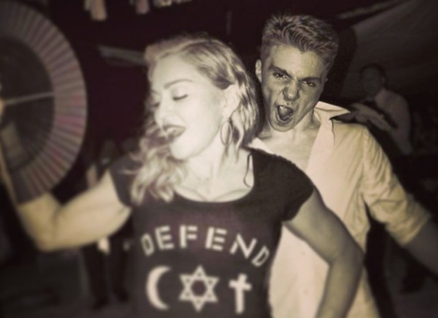 Ein Bild aus besseren Zeiten: Madonna mit ihrem Sohn Rocco aus ihrer geschiedenen Ehe mit dem Regisseur Guy Ritchie.