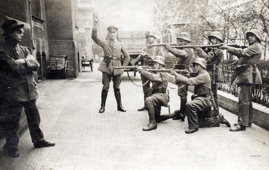 History Porn Teil VIII: Geschichte in 22 Wahnsinnsbildern
