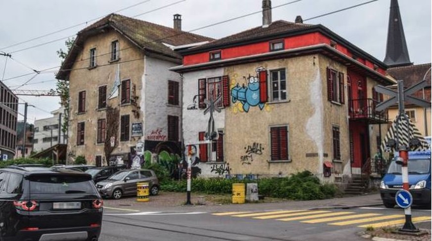 Das linksautonome Kulturzentrum im Stadtzentrum von Bremgarten war einst eine Kleiderfabrik.