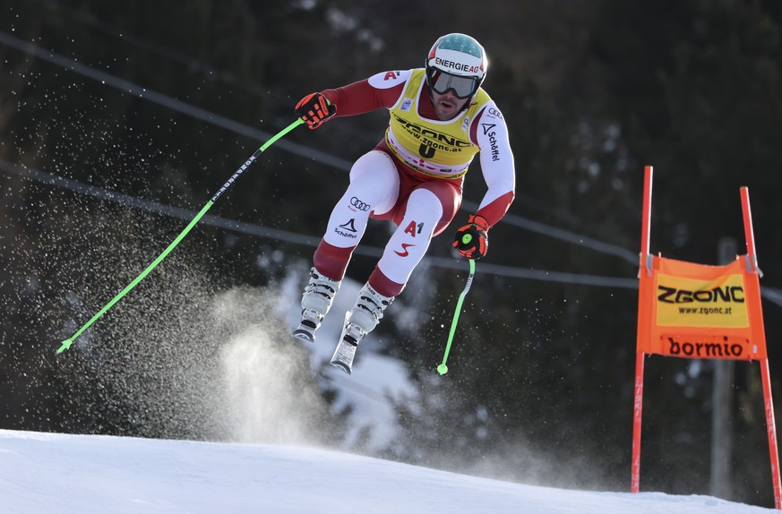 Austria&#039;s Vincent Kriechmayr is airborne during an alpine ski, men&#039;s World Cup downhill race, in Bormio, Italy, Wednesday, Dec.28, 2022. (AP Photo/Marco Trovati)