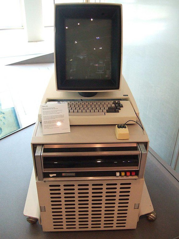 Der Xerox Alto, einer der ersten PCs der Welt und die Inspirationsquelle für Steve Jobs.