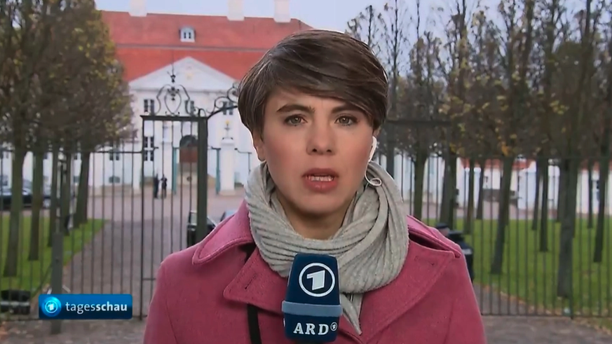 &quot;Tagesschau&quot;-Reporterin Kristin Becker im Einsatz: Hier hatte das Funkloch noch nicht zugeschlagen.