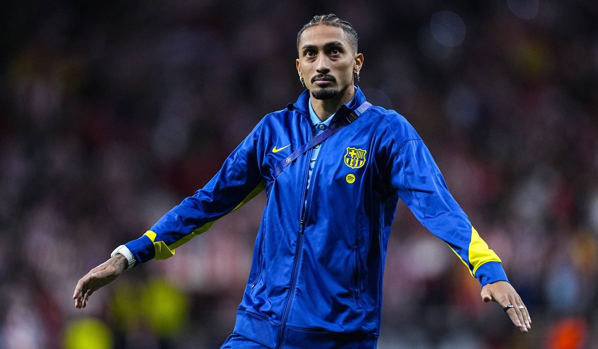April 14, 2026, Madrid, Madrid, Spain: Raphinha of FC Barcelona, Barca gestures during the UEFA Champions League 2025/26 Quarter-Final Second Leg match between Atletico de Madrid and FC Barcelona at R ...
