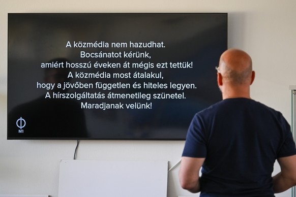 epa13095699 A message is displayed on the darkened screen of Hungary's M1 public television channel at the MTVA headquarters in Budapest, Hungary, 07 July 2026. MTVA said news services were tempo ...