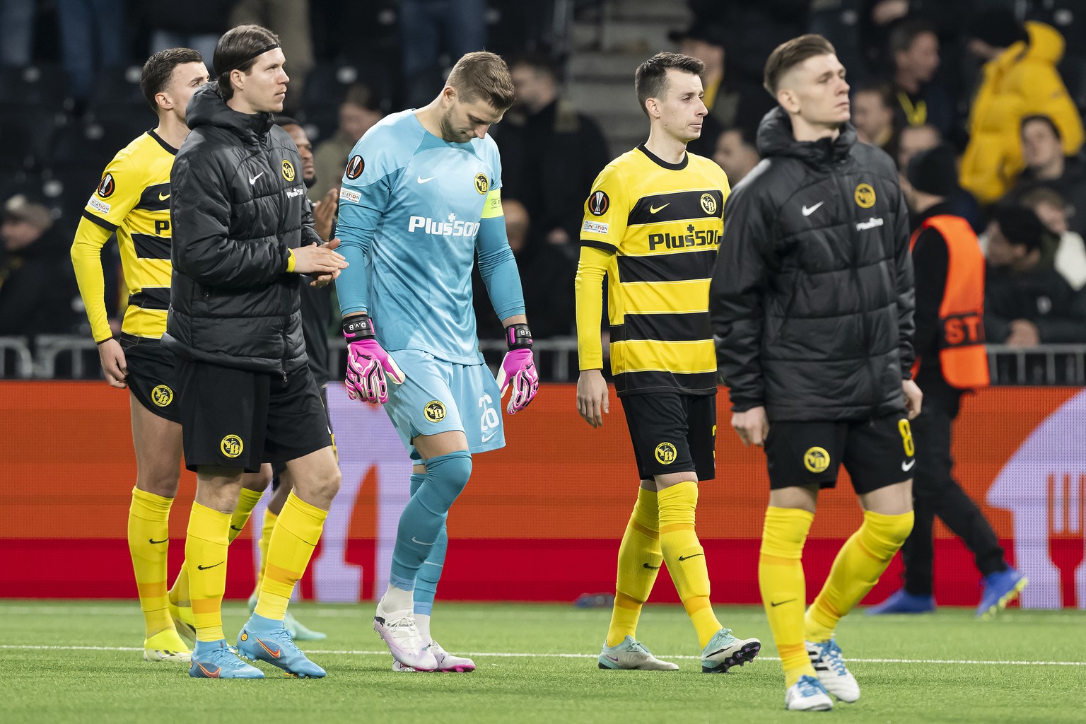 YB&#039;s Cedric Itten, second-left, YB&#039;s Goalkeeper David von Ballmoos, center-left, YB&#039;s Sandro Lauper, center-right, and YB&#039;s Lukasz Lakomy, right, look disappointed after losing 1-3 ...
