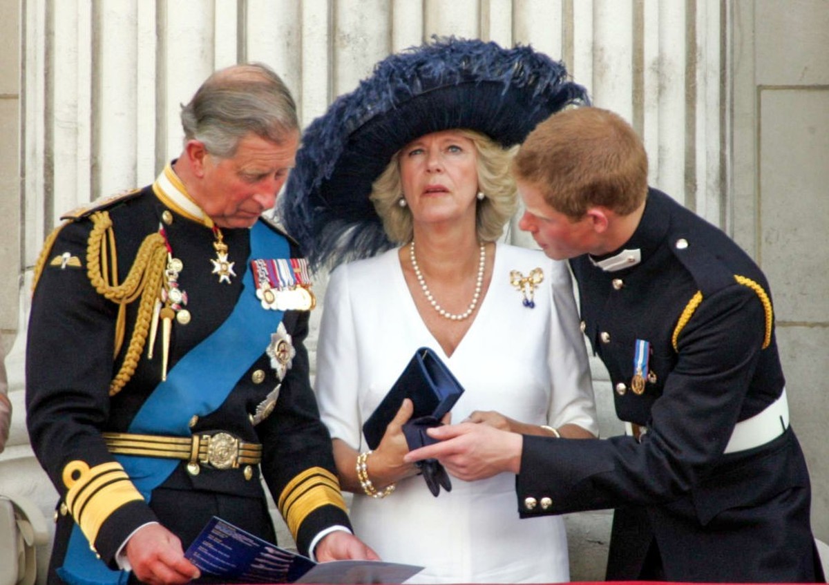 LONDON, ENGLAND - JULY 10: (L-R) Prince Charles, Camilla, Duchess of Cornwall and Prince Harry watch a Battle of Britain Memorial Flight fly-past on Commemoration Day, marking the 60th anniversary of  ...