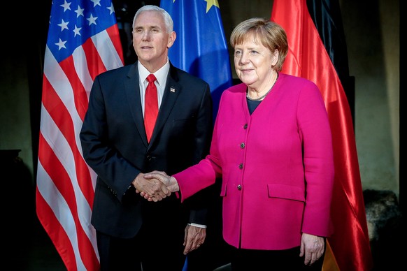 Merkel sprach Klartext mit Trump-Vize Mike Pence. 