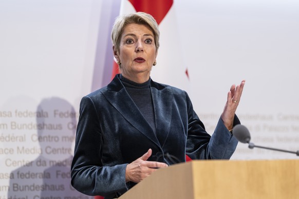 Swiss Federal president Karin Keller-Sutter speaks during a media conference during the state visit of the South African President, on Wednesday, 29. October 2025 in Bern, Switzerland. (KEYSTONE/Aless ...