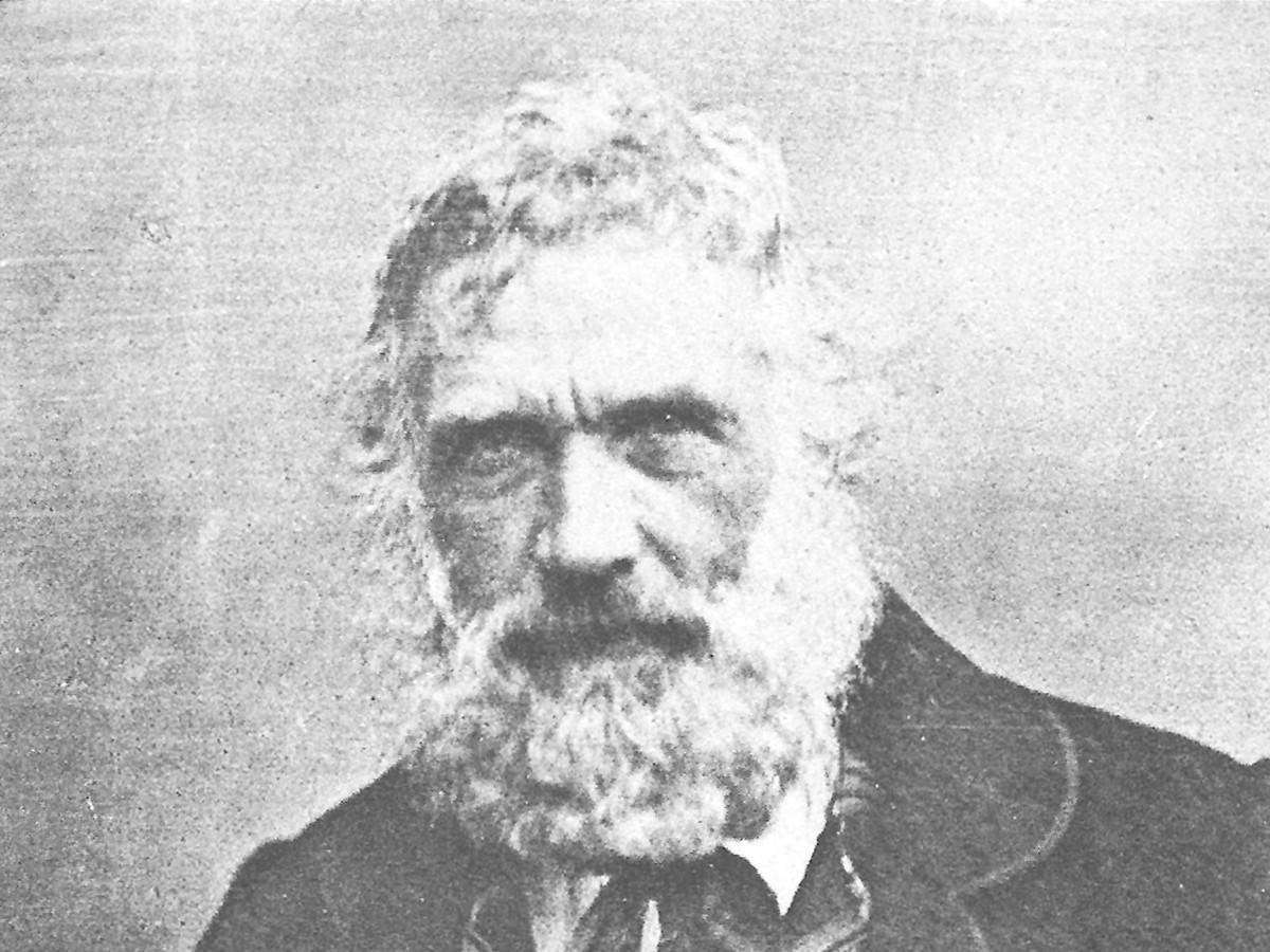 Autoportrait du premier photographe de Suisse à un âge avancé.
https://commons.wikimedia.org/wiki/File:JB_Isenring_-_Selbstbildnis_Papierkopie_e_Daguerreotypie_(FPh53).jpg