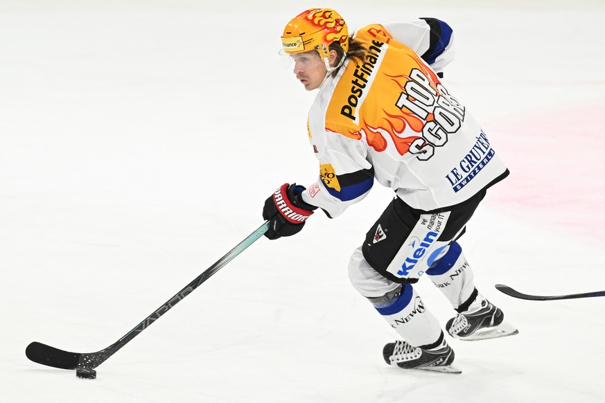 Fribourgs Postfinance Topscorer Marcus Sorensen, beim Eishockey-Qualifikationsspiel der National League zwischen den SCL Tigers und dem HC Fribourg-Gotteron, am Samstag, 6. Januar 2024, in der Emmenta ...