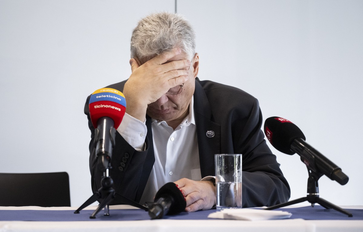 The President of HC Ambri Piotta Filippo Lombardi, during the press conference at the ice stadium Gottardo Arena in Ambri, Switzerland, Wednesday October 08 2025. .(KEYSTONE/ Ti-Press/ Samuel Golay)