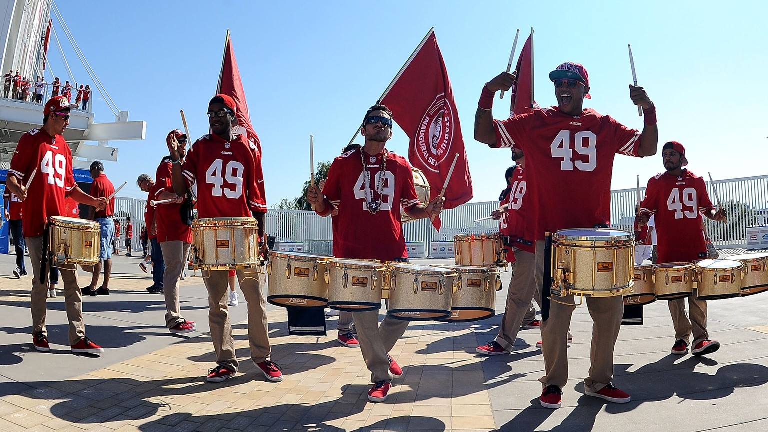 SANTA CLARA, CA - SEPTEMBER 14: The 49&#039;ers fan patrol gets the crowd going before the game between the San Francisco 49ers and the Chicago Bears at Levi&#039;s Stadium on September 14, 2014 in Sa ...