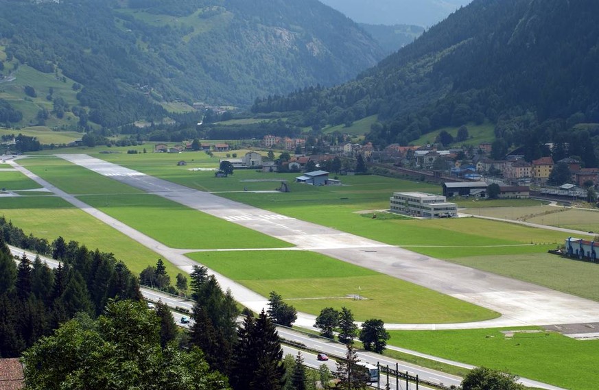 Auf dem Areal des ehemaligen Militärflughafens wird die Arena gebaut.