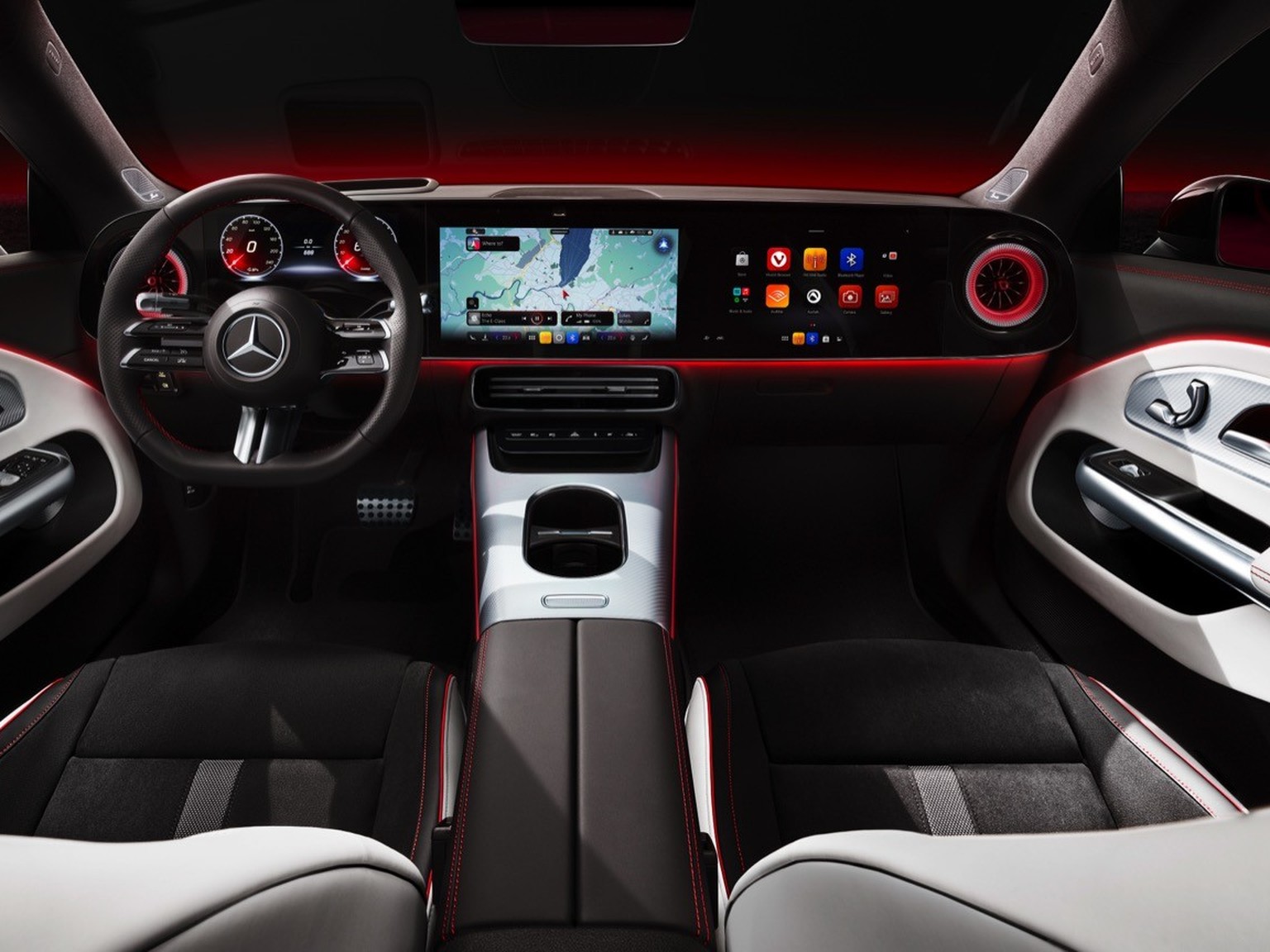 Das Cockpit mit bis zu drei Bildschirmen: Die Mittelkonsole ist schwebend gestaltet.