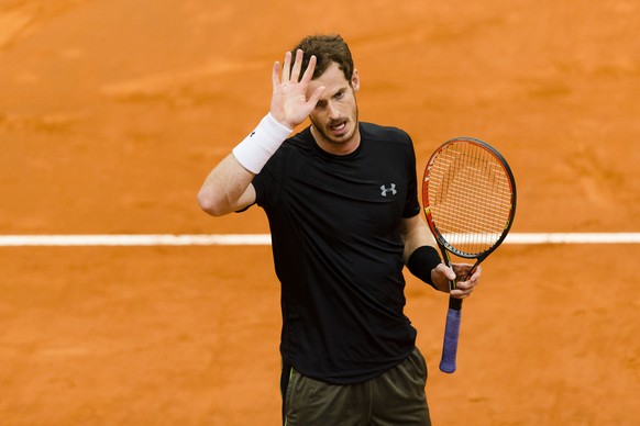 Britain&#039;s Andy Murray celebrates after winning his Madrid Open tennis tournament match against Marcel Granollers from Spain in Madrid, Spain, Thursday, May 7, 2015. (AP Photo/Daniel Ochoa de Olza ...