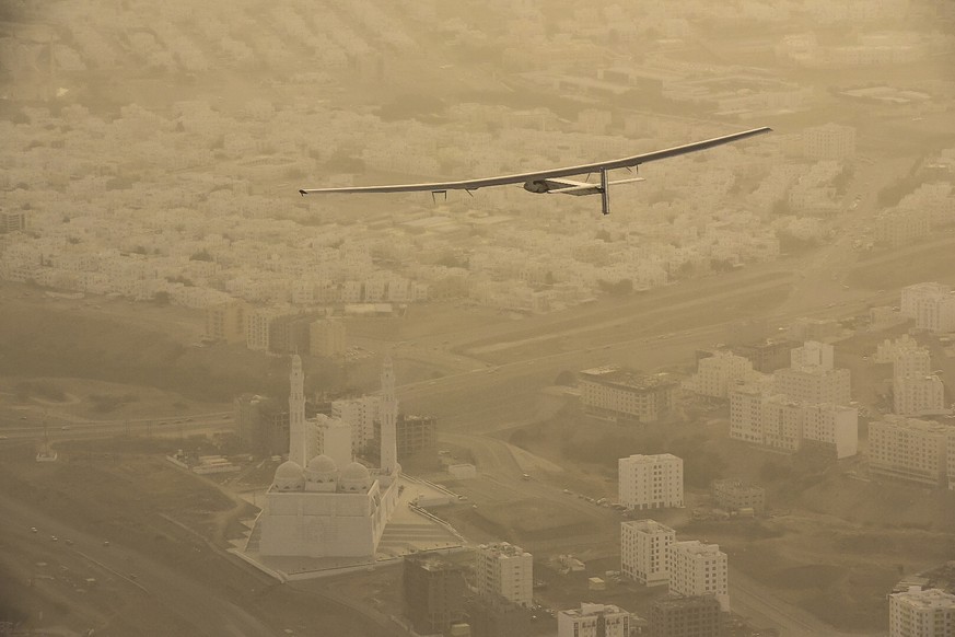 Die «Solar Impulse 2» über dem Oman.