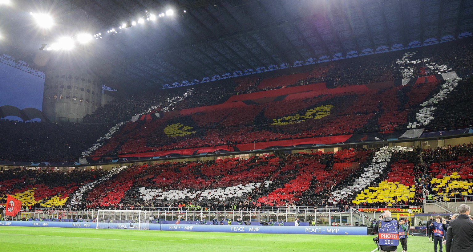 epa10619989 The scenography set up by AC Milan fans in the stands during the UEFA Champions League semi-final first leg soccer match between AC Milan and FC Inter, in Milan, Italy, 10 May 2023. EPA/RO ...