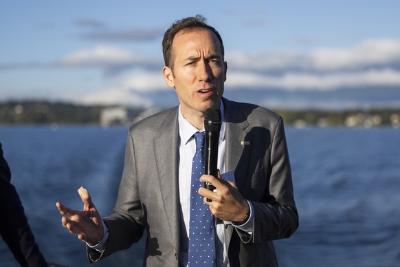 Benoit Gaillard, President de la CGN, parle lors de l'inauguration officielle de la Voie Bleue ce lundi, 15 septembre 2025 au large de Corsier, Geneve. La Voie Bleue est une ligne de transport pu ...