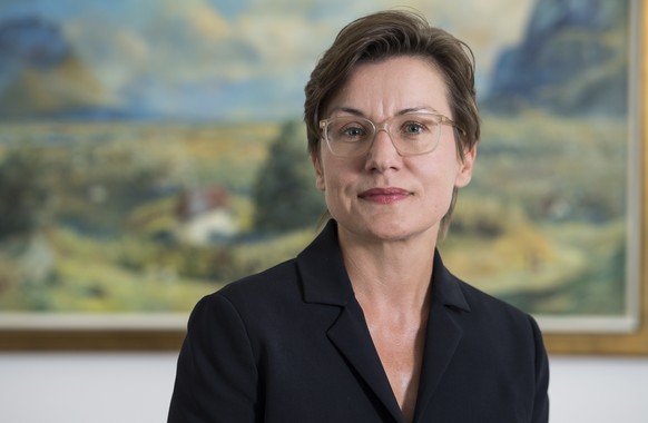 epa09602074 (FILE) - Swiss diplomat Mirjana Spoljaric Egger poses for a portrait in Berne, Switzerland, 17 August 2018 (issued 25 November 2021). Mirjana Spoljaric Egger will preside over the ICRC fro ...