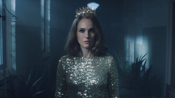 Natalie Portman Los Angeles.CA.USA. Natalie Portman in C Apple TV series, Lady in the Lake TV 2024. Plot:Set in 1960s Baltimore, a local journalist and a black community activist work together on a co ...