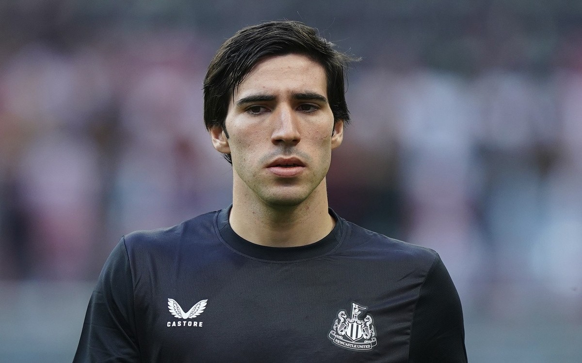 Newcastle's Sandro Tonali looks on during the Champions League match between AC Milan and Newcastle, at San Siro stadium in Milan, Italy, Sept. 19, 2023. Premier League players Sandro Tonali and  ...