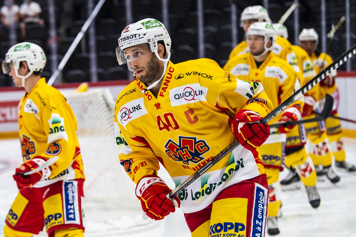 Le defenseur biennois Petteri Lindbohm, lors d'un match amical de preparation pour la nouvelle saison de hockey sur glace National League entre Lausanne HC, LHC et le EHC Biel-Bienne le vendredi  ...