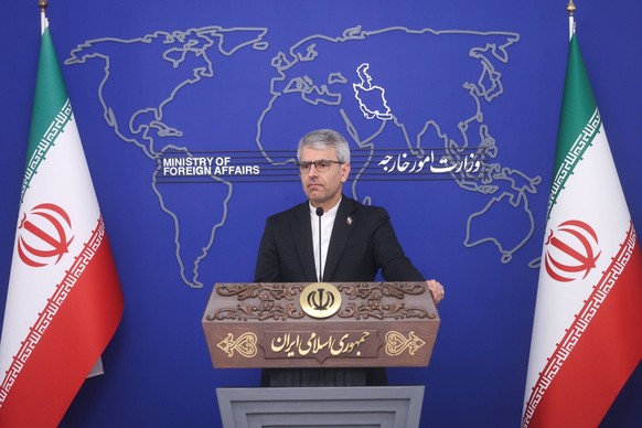 April 15, 2026, Tehran, Iran: Esmail Baghaei Hamaneh, current spokesperson of Ministry of Foreign Affairs seen during his weekly press conference. Tehran Iran PUBLICATIONxINxGERxSUIxAUTxONLY - ZUMAs19 ...