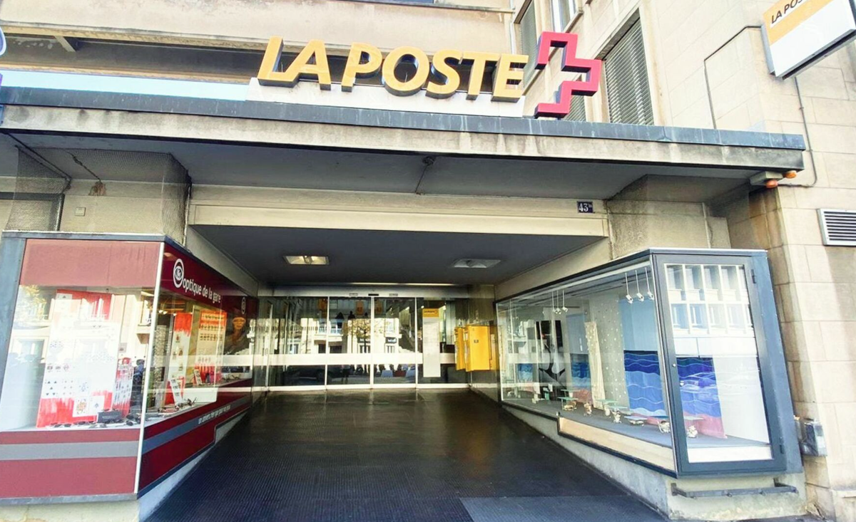 Les guichets et les bureaux de la Poste près de la gare de Lausanne ferme définitivement ce vendredi 30 octobre.