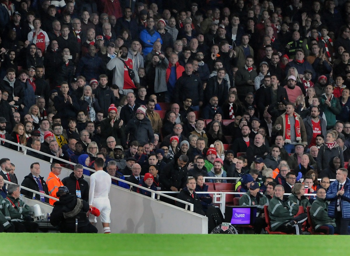 https://www.imago-images.de/search?suchtext=Granit+Xhaka+Crystal+Palace&amp;suchselect=&amp;datum1=&amp;datum2=&amp;datumsbereich=01.01.1753&amp;premfil=&amp;themen=alle&amp;themen=Sport&amp;themen=En ...