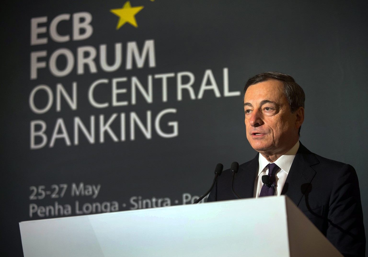 Mario Draghi spricht beim «ECB Forum on Central Banking» am 26. Mai 2014 in Sintra, Portugal.