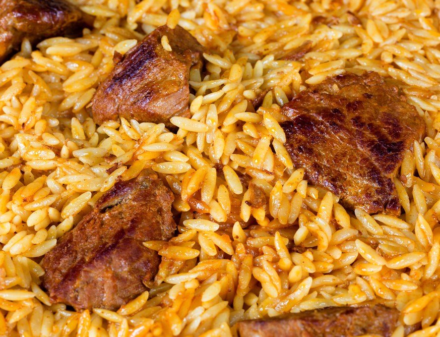 Giouvetsi orzo rindfleisch eintopf griechische küche griechenland