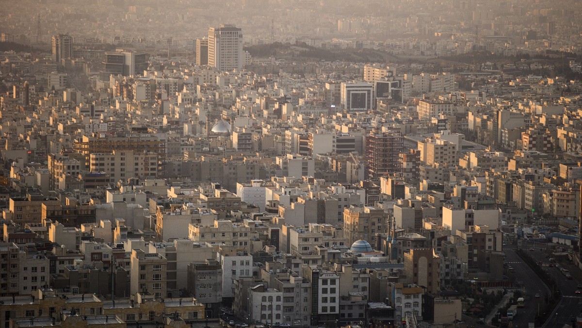 Morning View of the city of Teheran, Iran, Saturday, February 27, 2016. The Swiss President Johann N. Schneider-Ammann attends a three-day-visit to Iran, accompanied by an economic and scientific dele ...