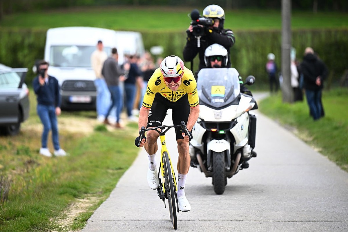 La poisse s’acharne sur Wout van Aert