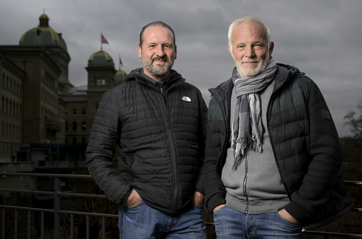 Avec Imperium, Nicolas Feuz et Marc Voltenauer plongent la Suisse dans une sombre affaire mêlant accident de personne, prise d’otages, trafic de drogue, infiltration policière et marché de l’art.