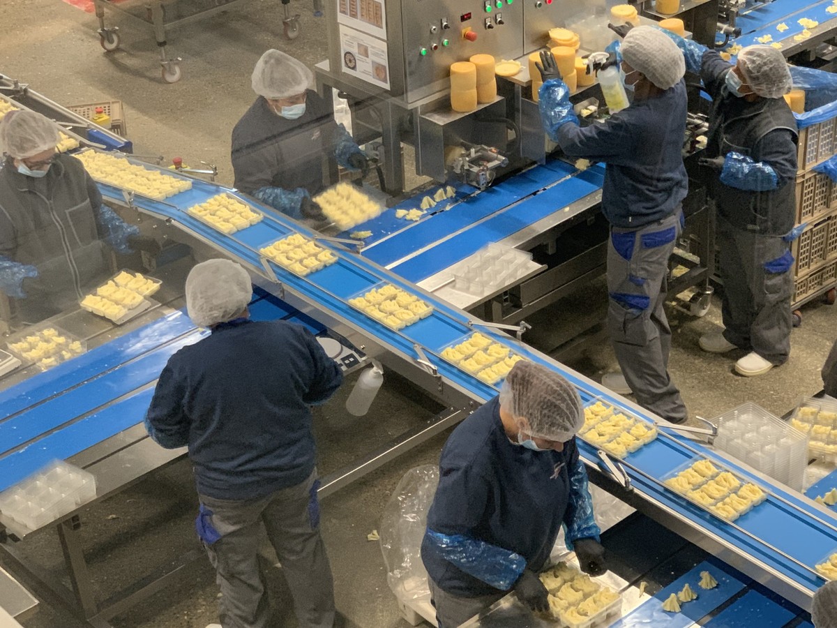 Conditionnement des barquettes de tête de moine destinées aux Etats-Unis.