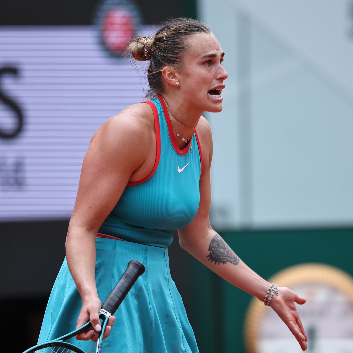 epa12162385 Aryna Sabalenka of Belarus reacts during her Women's final match against Coco Gauff of the USA at the French Open Grand Slam tennis tournament at Roland Garros in Paris, France, 07 Ju ...