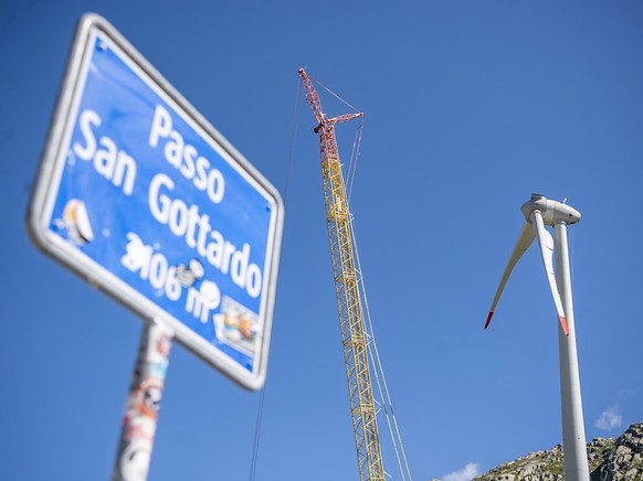 Auf dem Gotthard-Pass werden zur Zeit Turbinen f