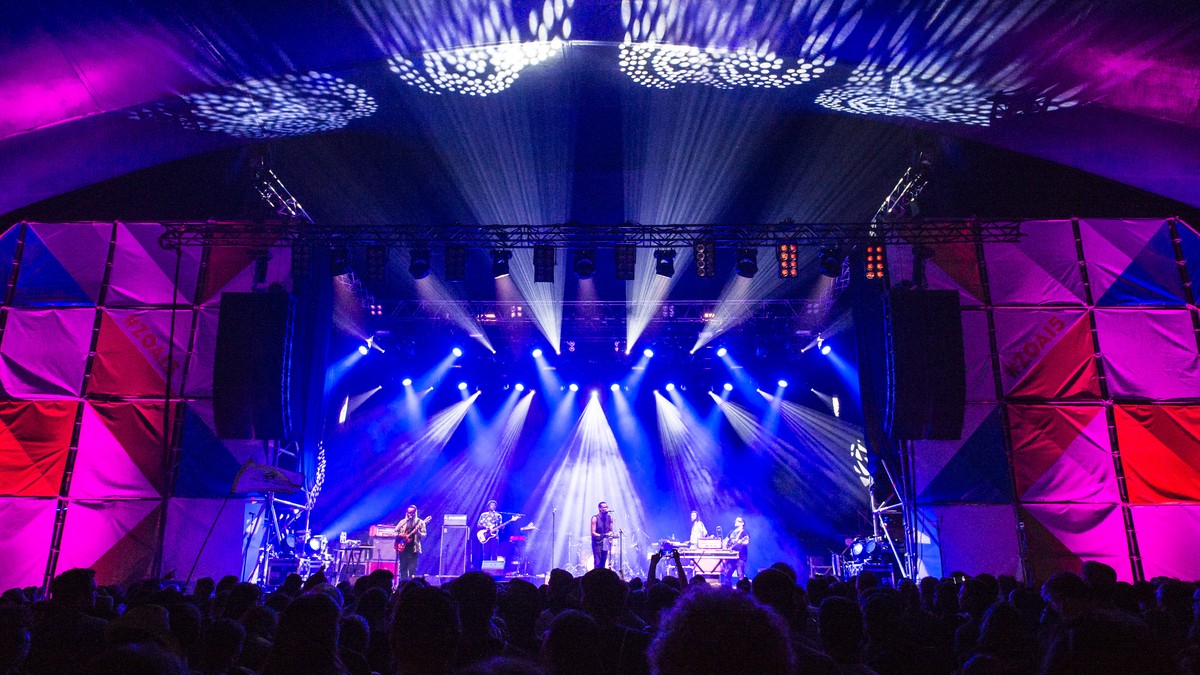 The US avantgarde and indie rock band "TV on the Radio" performs on the Tent Stage at the Zuerich Openair, in Glattbrugg near Zurich, Switzerland, Thursday, August 27, 2015. The Zuerich Open ...