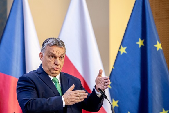 Orban kann nun ohne Kontrolle des Parlaments regieren.