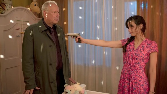 ARD/NDR TATORT: BOROWSKI UND DAS HUNGRIGE HERZ, am Sonntag (12.01.25) um 20:15 Uhr im ERSTEN.
Nele Krüger (Laura Balzer) ist unberechenbar (mit Axel Milberg).
© NDR/Thorsten Jander, honorarfrei - Verw ...