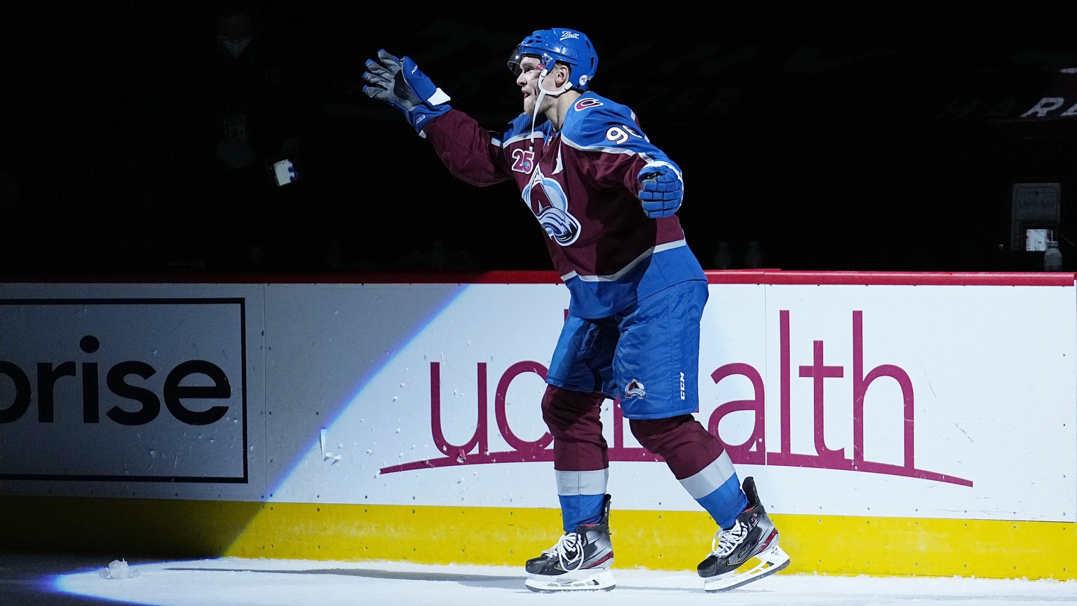 Colorado Avalanche right wing Mikko Rantanen gestures to fans after the team's win over the Los Angeles Kings in an NHL hockey game Thursday, May, 13, 2021, in Denver. (AP Photo/Jack Dempsey)