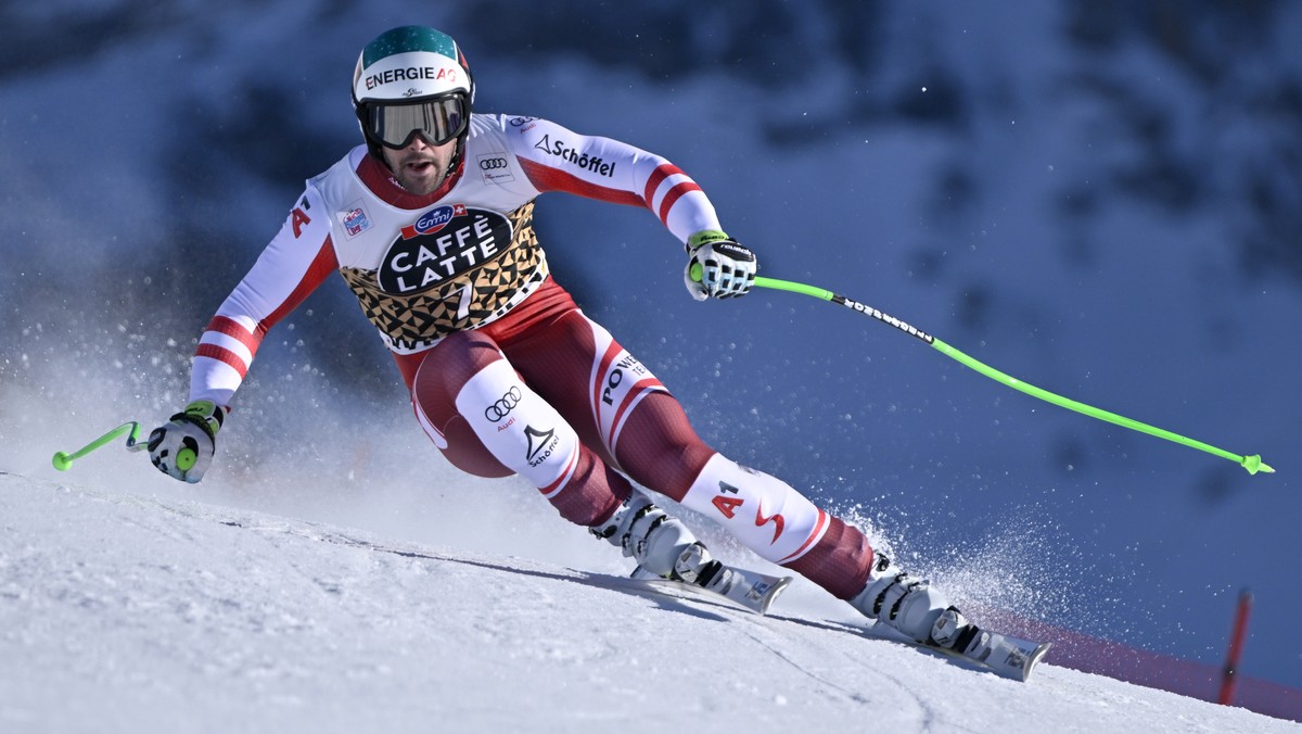 Vincent Kriechmayr of Austria in action during the men's downhill race at the Alpine Skiing FIS Ski World Cup in Wengen, Switzerland, Saturday, January 15, 2022. (KEYSTONE/Jean-Christophe Bott)