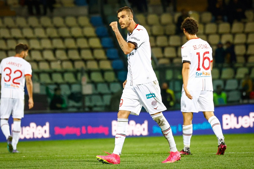 Giovanni Zare Sudtriol celebrates after the gol of 2-1 during Modena FC vs FC Sudtirol, Italian soccer Serie B match in Modena, Italy, May 19 2023 PUBLICATIONxNOTxINxITA Copyright: xLucaxDiliberto/Liv ...