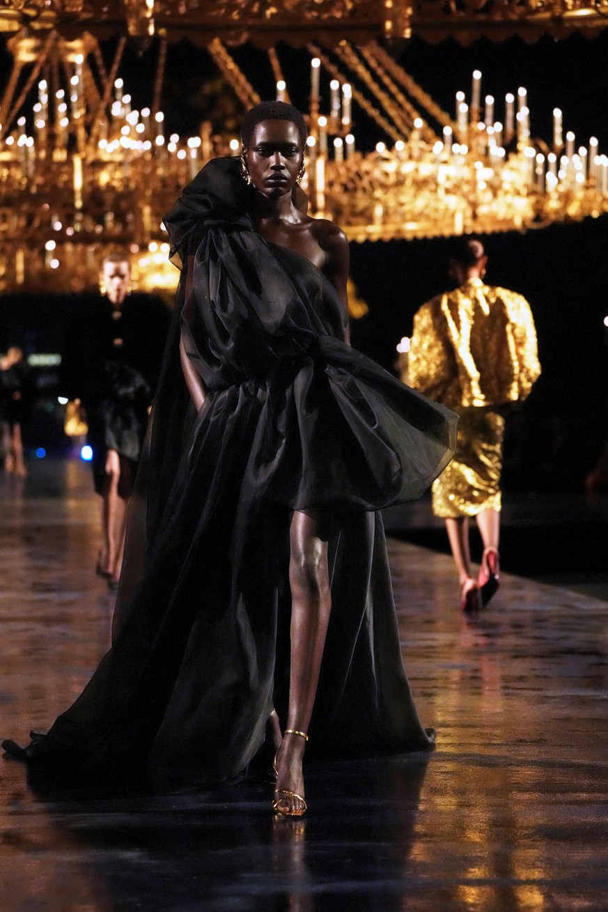 A model wears a creation as part of the Saint Laurent Womenswear Spring Summer 2027 collection presented in Paris, France, Tuesday, Sept. 29, 2026. (AP Photo/Teresa Suarez)
Paris Fashion Saint Laurent ...