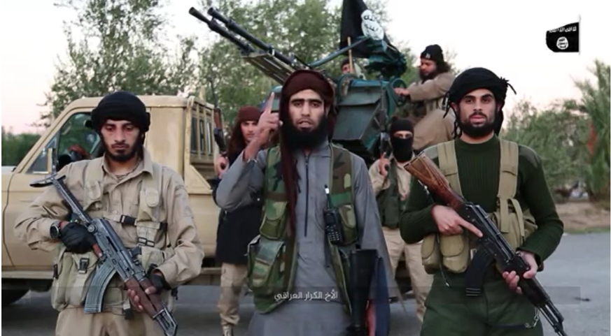 Nun auch im Darknet anzutreffen: IS-Kämpfer drohen in einem neuen Propaganda-Video.<br data-editable="remove">