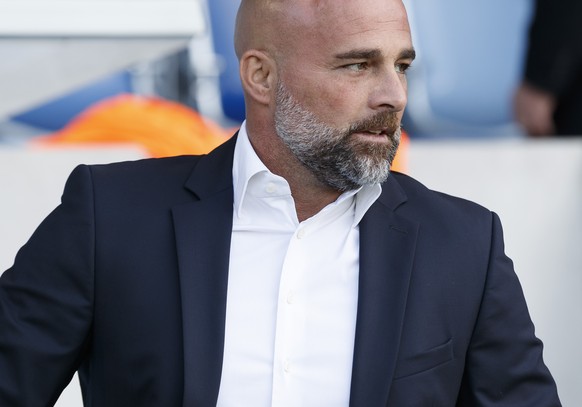 L&#039;entraineur du FC Lausanne-Sport Giorgio Contini, lors de la rencontre de football de Super League entre FC Lausanne-Sport, LS, et FC Zuerich, FCZ, ce dimanche, 9 mai 2021 au stade de la Tuilier ...