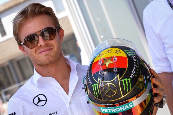 Nico Rosberg mit dem zugelassenen Helm.