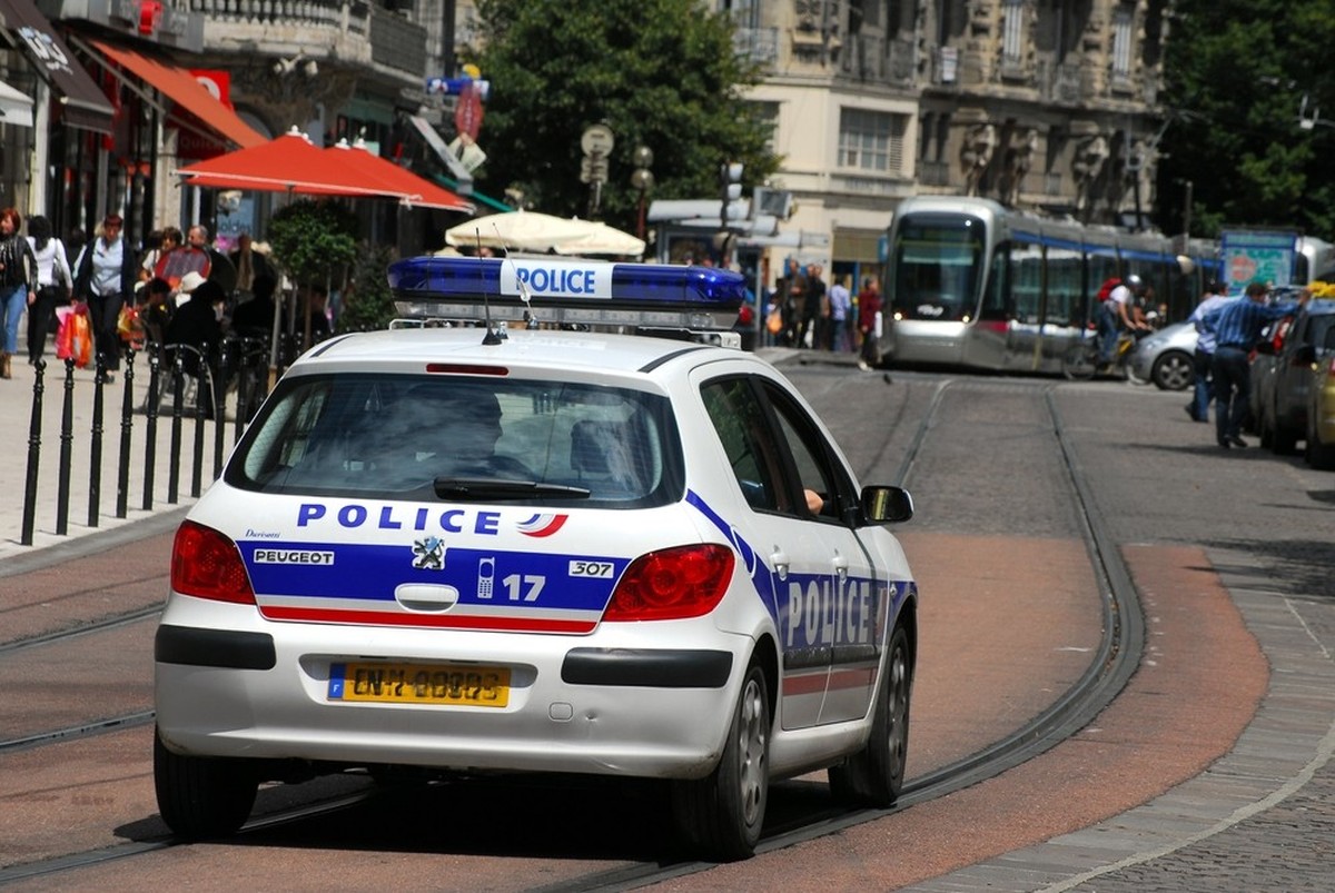 Une fusillade en pleine rue fait un mort et un blessé à Grenoble